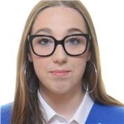 Profesora apta para dar  asignaturas de hasta segundo de Bachillerato más concretamente del ámbito de sociales y humanidades